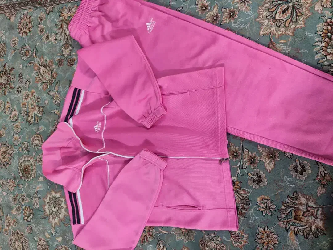 لباس گرمکن یاورزشی|لباس|قم, بنیاد|دیوار