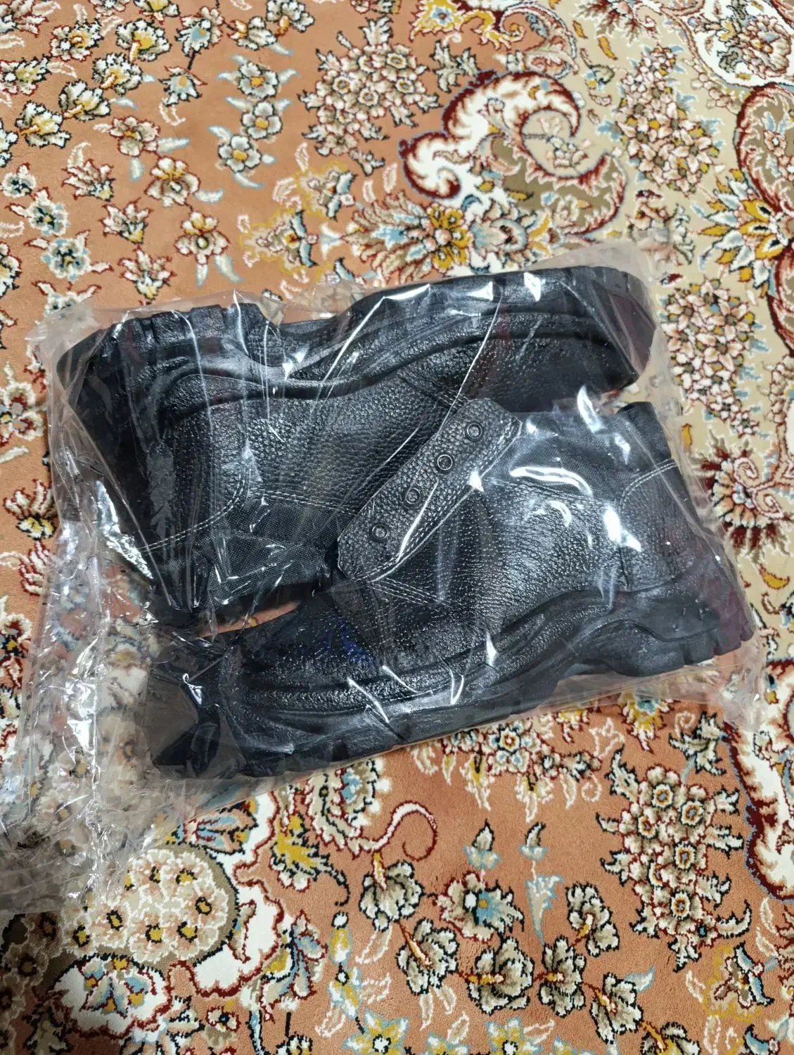 کفش ایمنی 42|کیف، کفش، کمربند|بندر ماهشهر, |دیوار