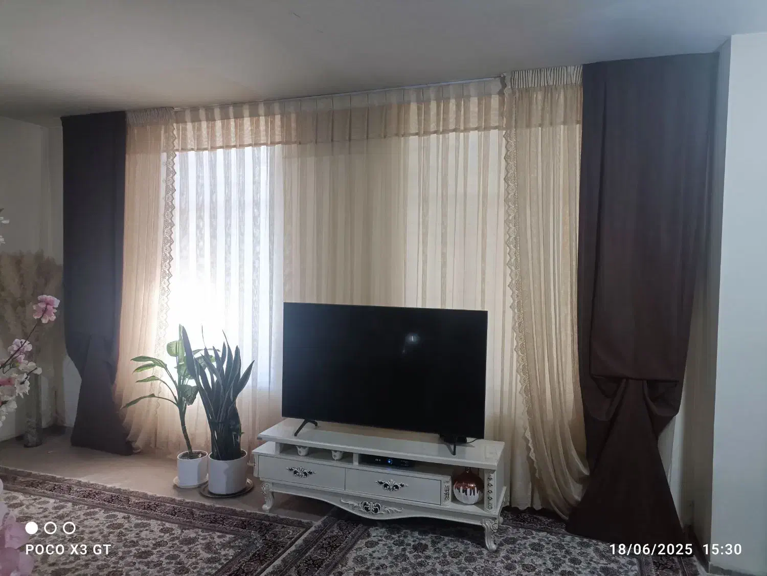 پرده بزرگ و شیک|پرده، رانر، رومیزی|دماوند, دماوند|دیوار