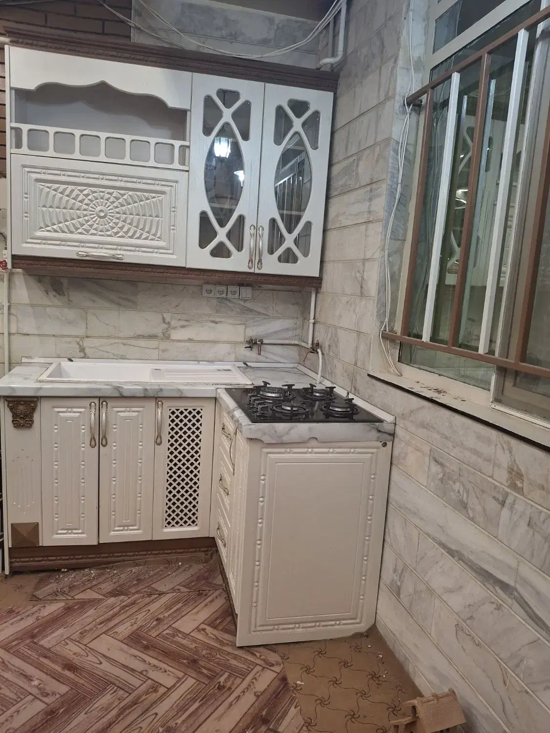 کابینت آشپزخانه|مصالح و تجهیزات ساختمان|آبیک, |دیوار