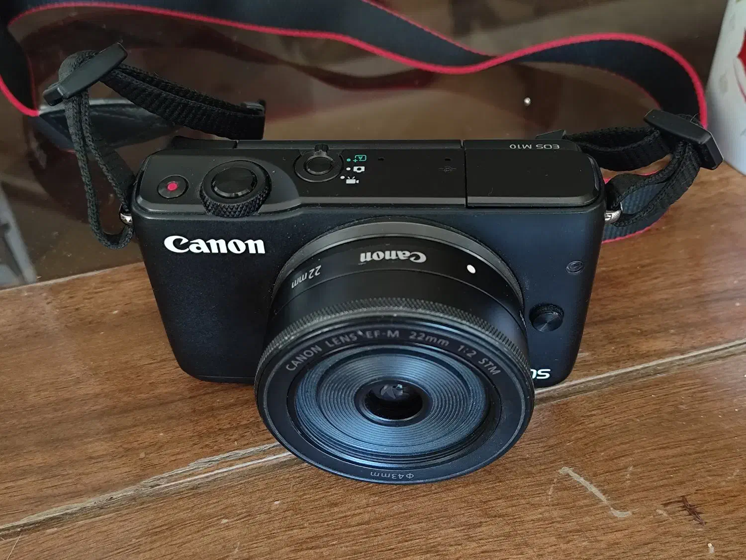 دوربین Canon 60D و Eos M10. Tamron 85 1.8 VC|دوربین عکاسی و فیلم‌برداری|تهران, آجودانیه|دیوار