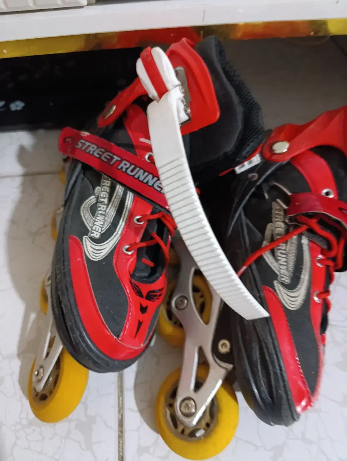 اسکیت دخترانه در حد نو|دوچرخه، اسکیت، اسکوتر|تهران, شهرک رضویه|دیوار