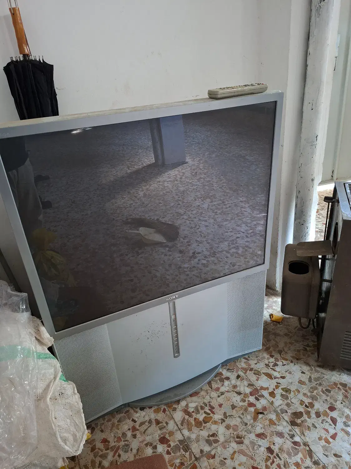 تلویزیون سونی اصل|تلویزیون و پروژکتور|آمل, |دیوار