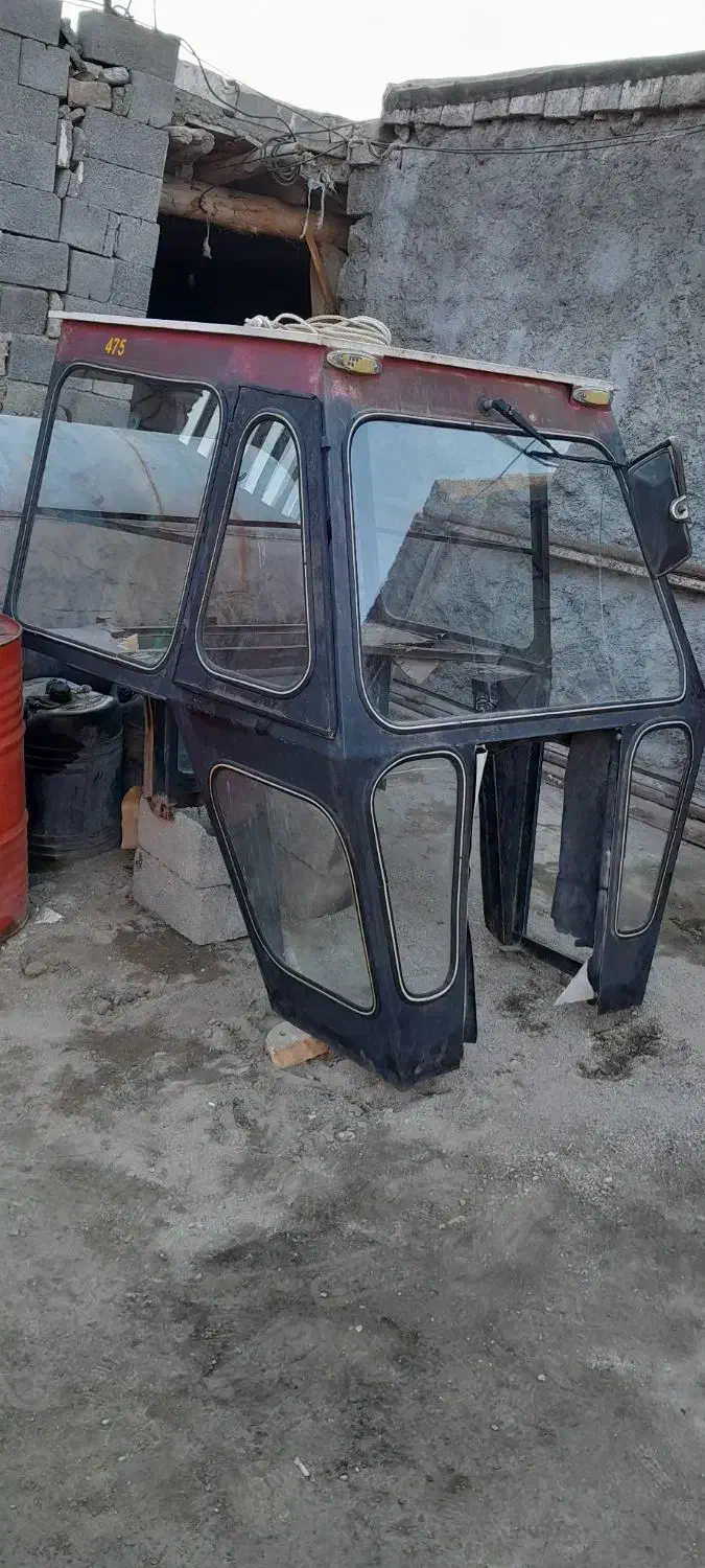 اتاق تراکتور|قطعات یدکی و لوازم جانبی|نوشین شهر, |دیوار