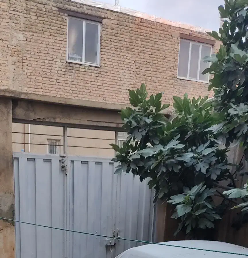 درب حیاط|مصالح و تجهیزات ساختمان|همدان, |دیوار