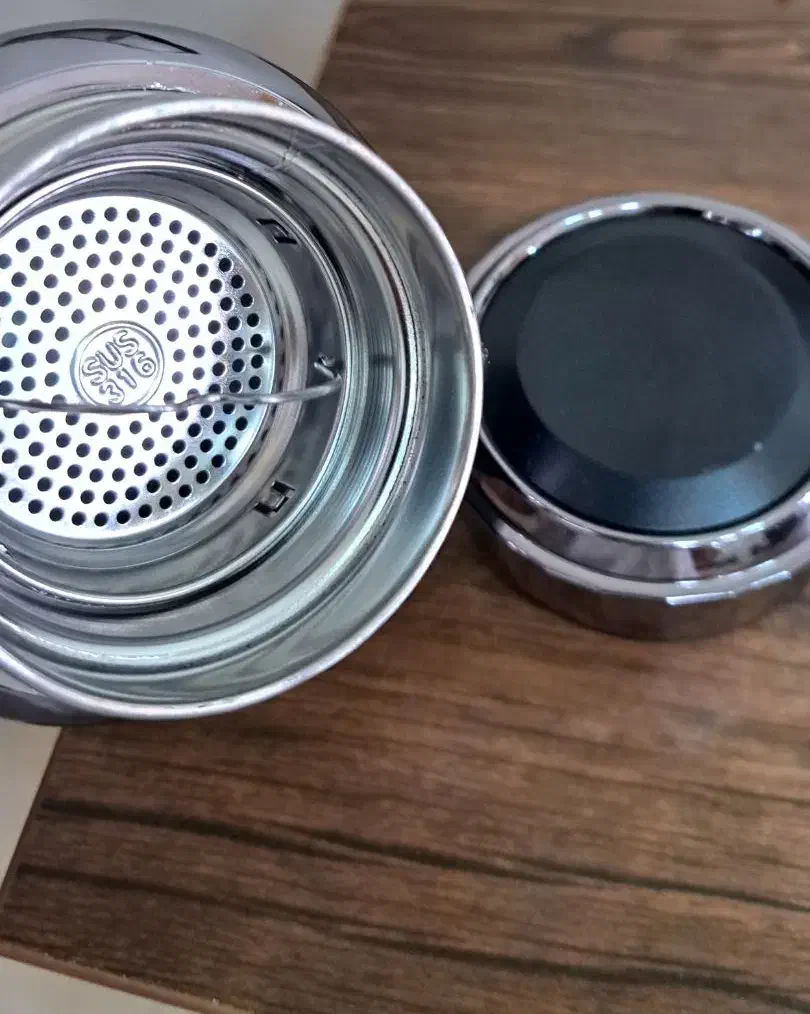 فلاسک یک لیتری دماسنج دار|ظروف نگهدارنده، پلاستیکی، یکبارمصرف|اهواز, کیانپارس |دیوار