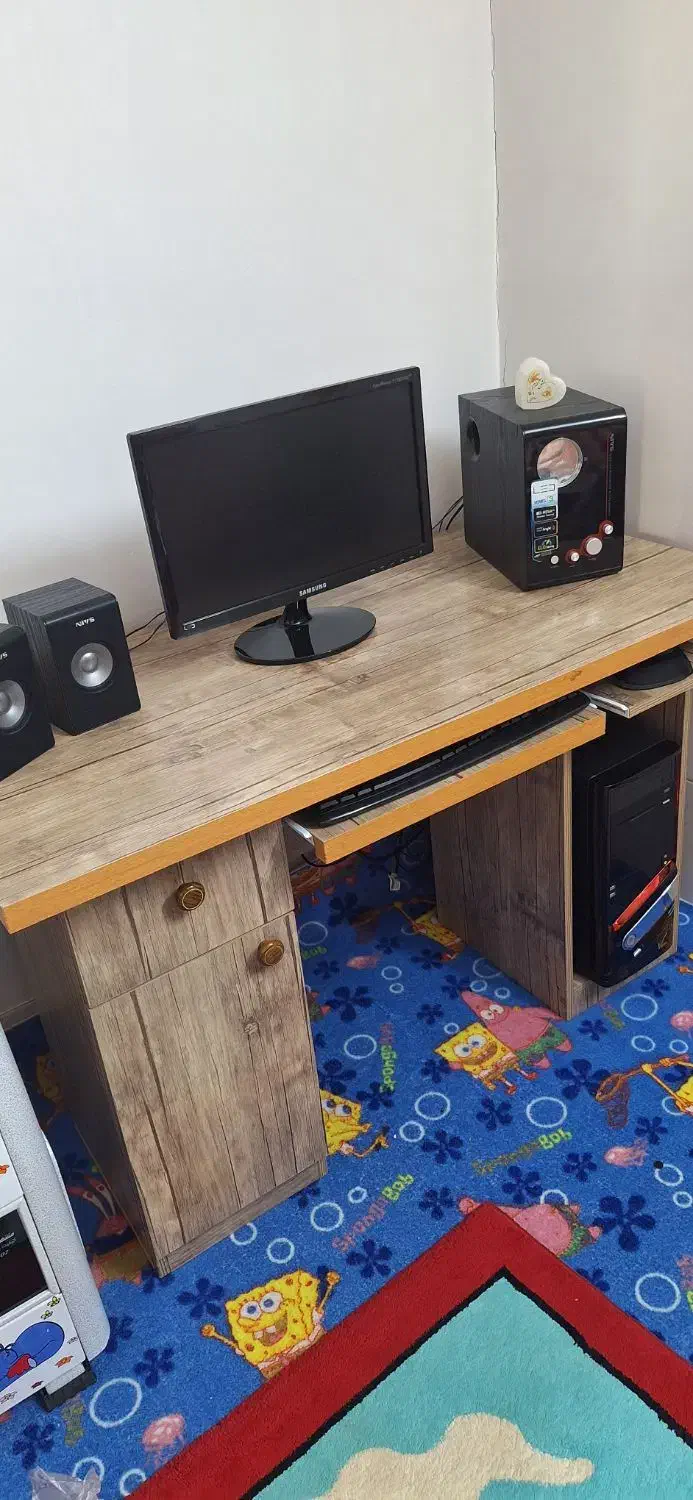 کامپیوتر سامسونگ|رایانه رومیزی|پیر بکران, |دیوار