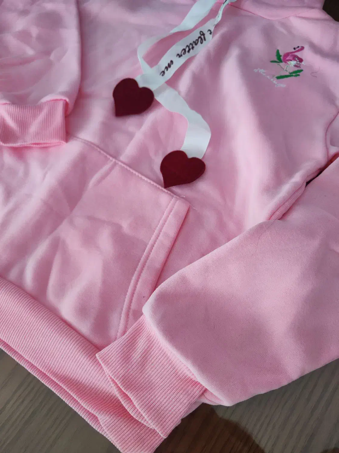 هودی نو|لباس|همدان, |دیوار