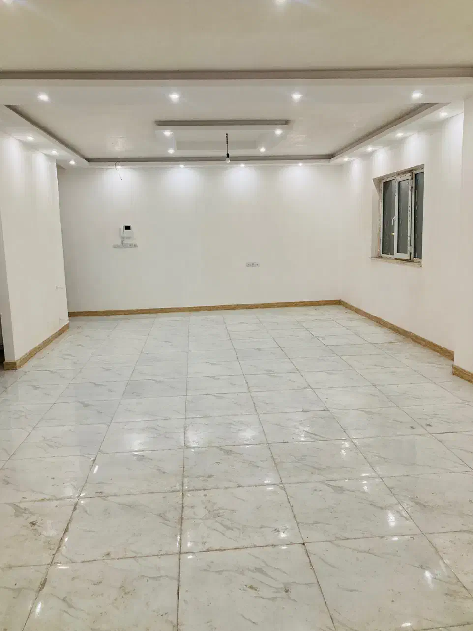 واحد طبقه سوم ۱۳۰متر(دفتر املاک یوسف)|فروش آپارتمان|رشت, حمیدیان|دیوار