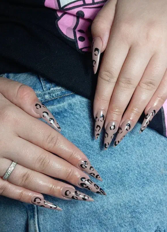 تخفیف روی خدمات ژل فقط و فقط تا آخر هفته|خدمات آرایشگری و زیبایی|محمدشهر, ولدآباد|دیوار