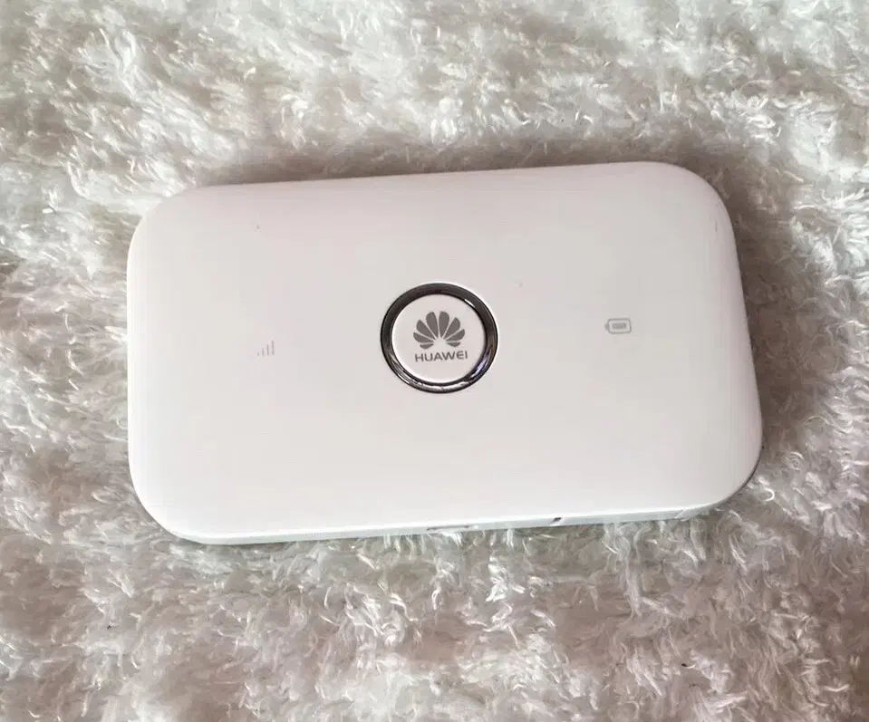 مودم جیبی هواوی مخصوص کسایی که ایفن دارن آنتن|مودم و تجهیزات شبکه|همدان, |دیوار