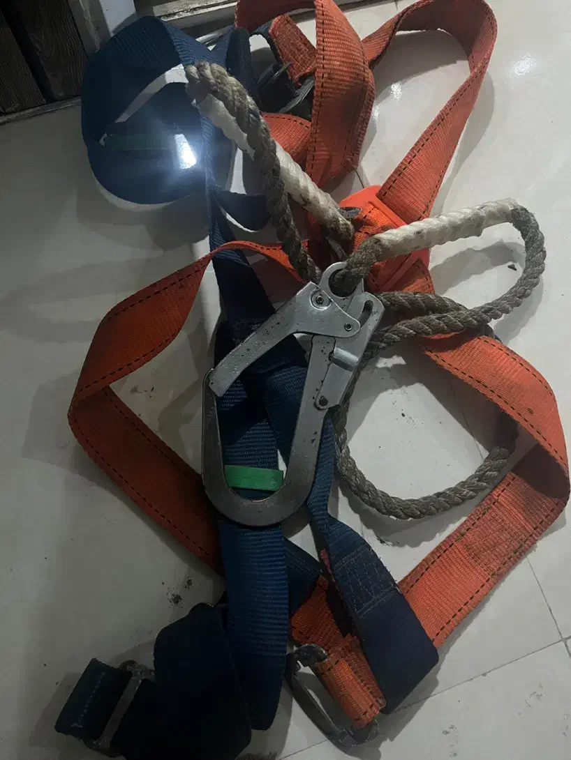 کمربند ایمنی ساختمانی|ابزارآلات|مشهد, ادیب نیشابوری (شهرک غرب)|دیوار