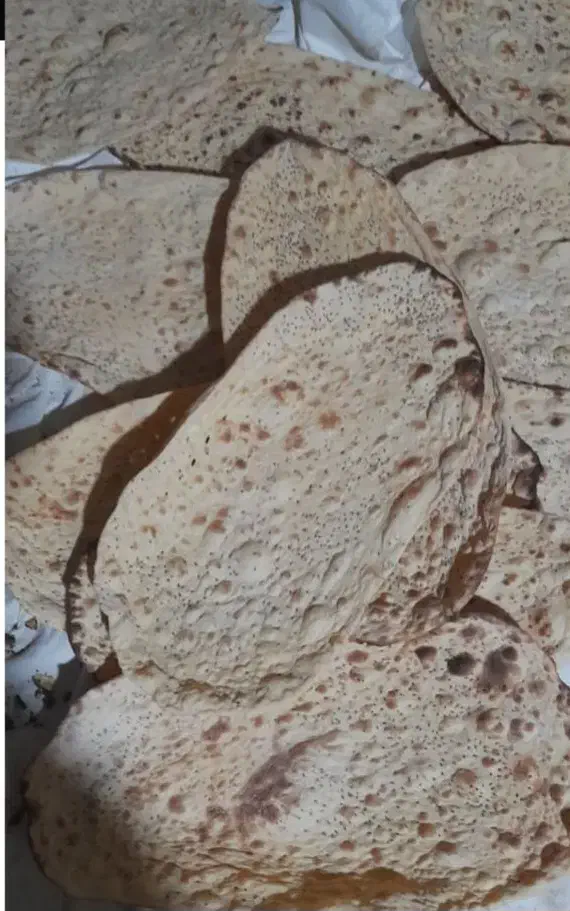 نان نرمه بومی دونه۱۰|خوردنی و آشامیدنی|حبیب آباد, |دیوار