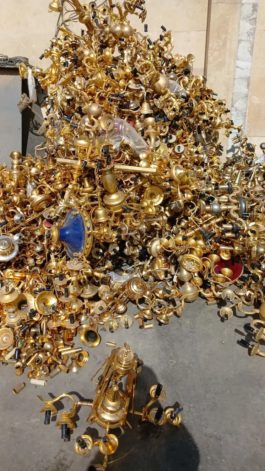 لوستر ابکاری طلا تناژ و خرده بار|لوستر و چراغ آویز|خاوران, |دیوار