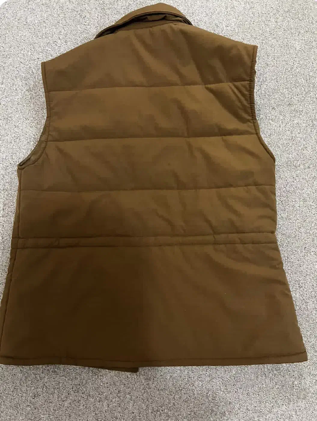 پافر نو|لباس|ایذه, |دیوار