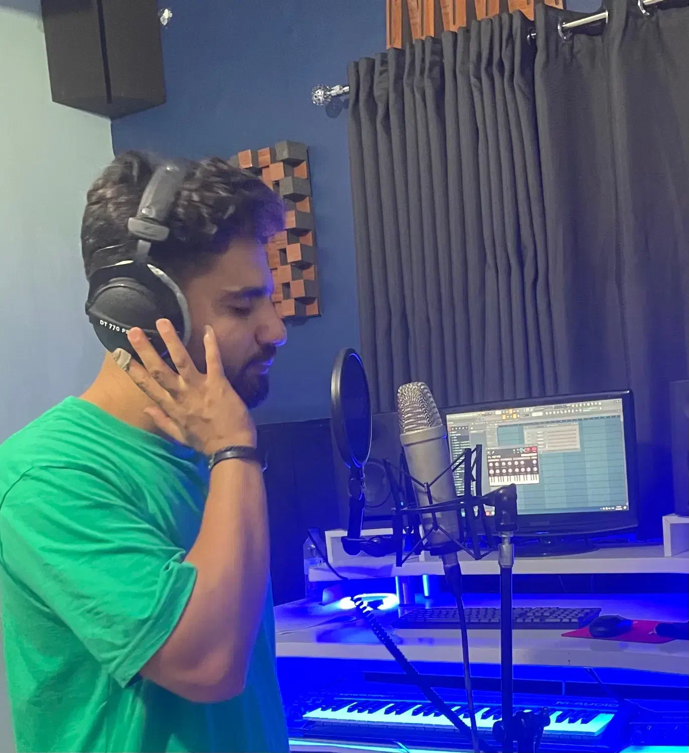 کلاس رایگان خوانندگی|خدمات آموزشی|آمل, |دیوار