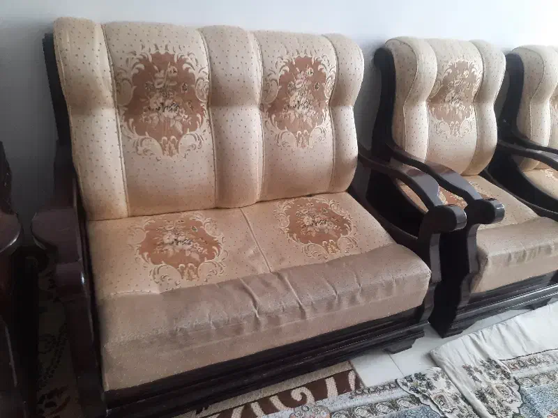 مبل دسته چوبی|مبلمان خانگی و میز عسلی|اشکذر, |دیوار