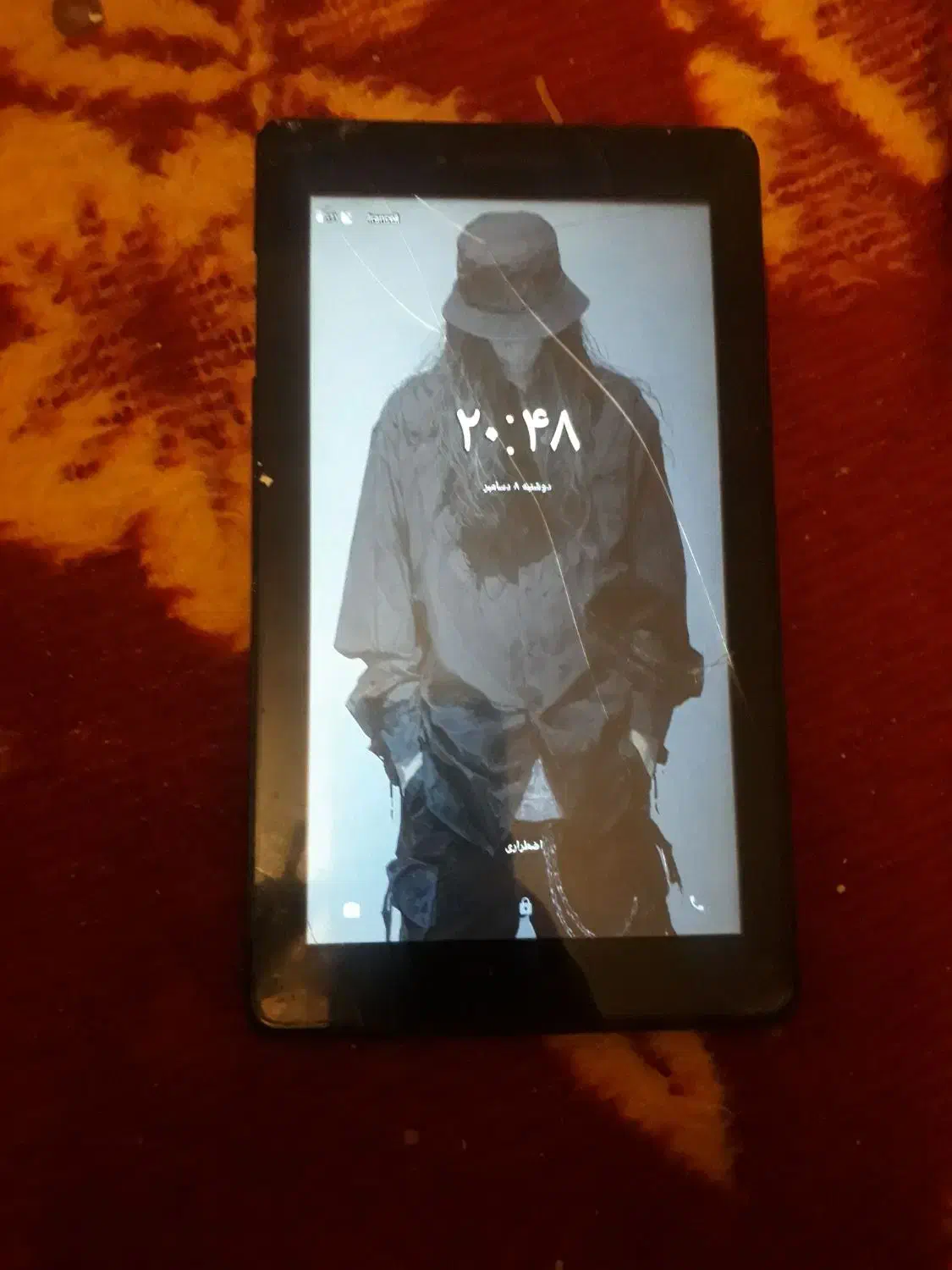 تبلت لنو|تبلت|تبریز, |دیوار