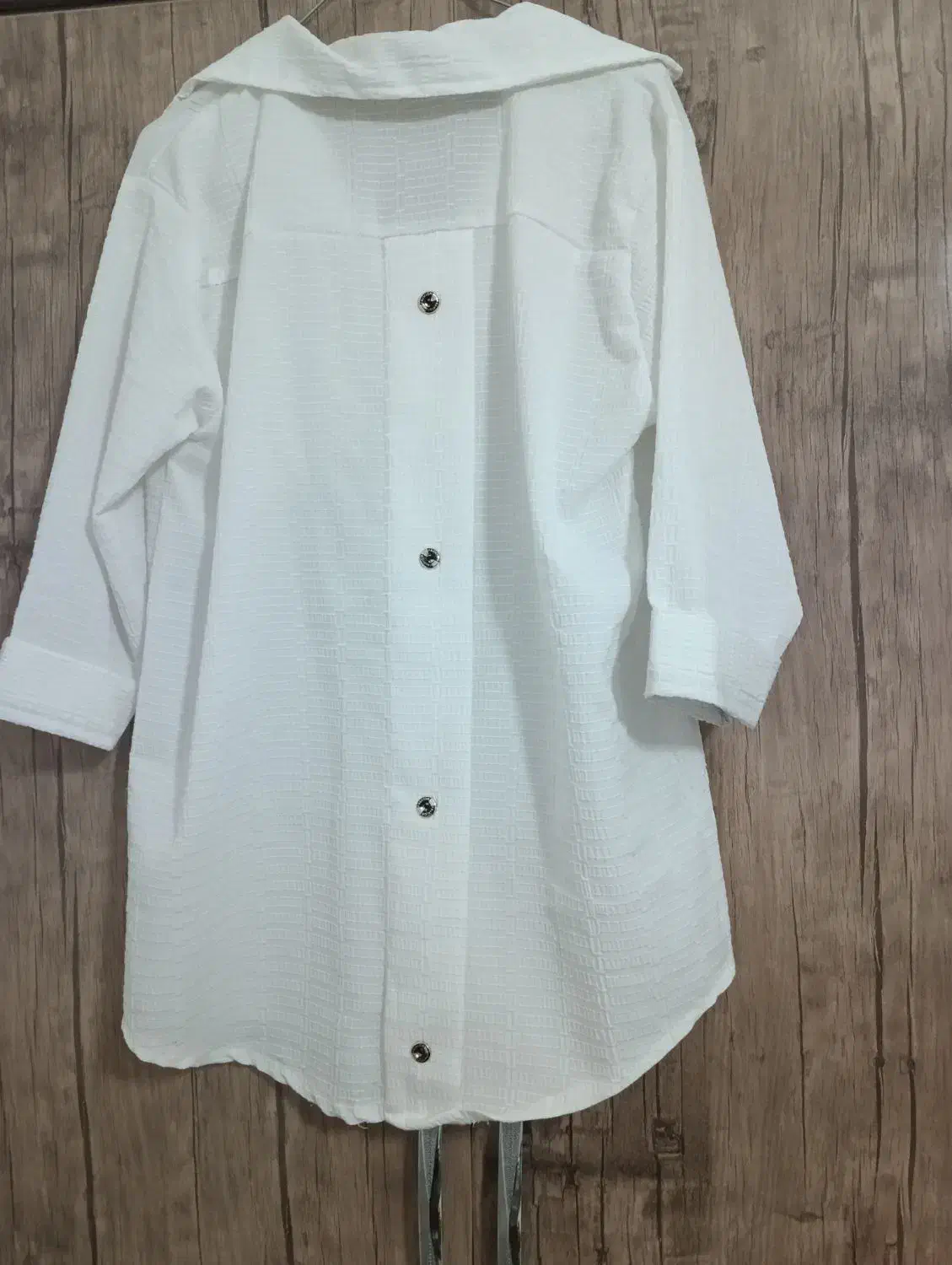 پالتو|لباس|ایلام, |دیوار