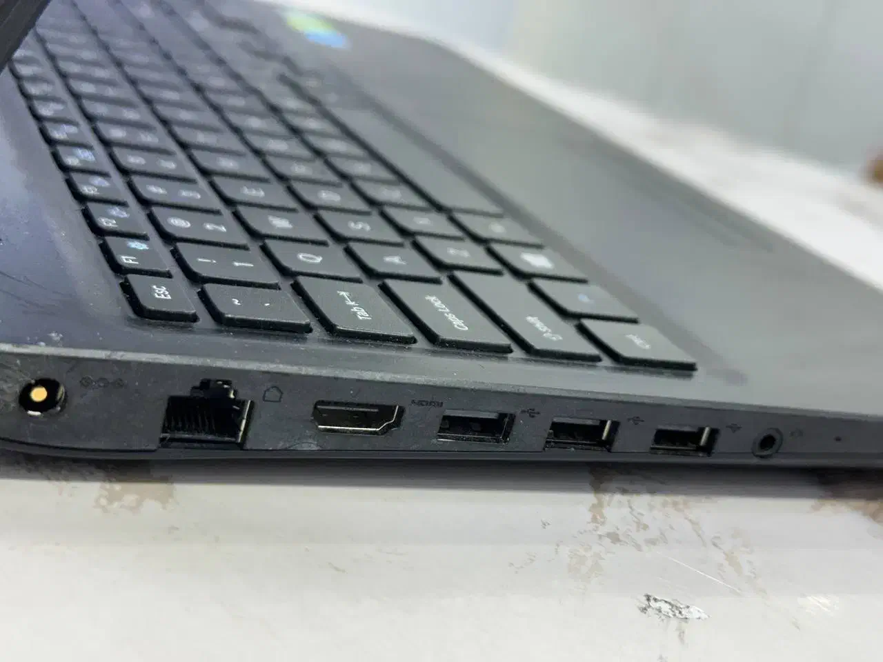 نسل ۷ با دوگیگ گرافیک مجزا و صفحه نمایش لمسی|رایانه همراه|اهواز, نادری|دیوار