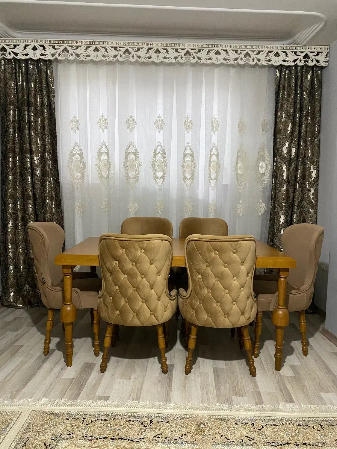 ناهار خوری ۶ نفره|میز و صندلی غذاخوری|بازرگان, |دیوار