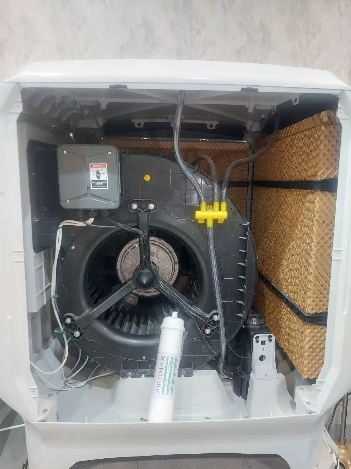 کولر آبی پلیمری ۸۰۰۰ ایرومکس (بغل زن)|کولر آبی|یزد, |دیوار