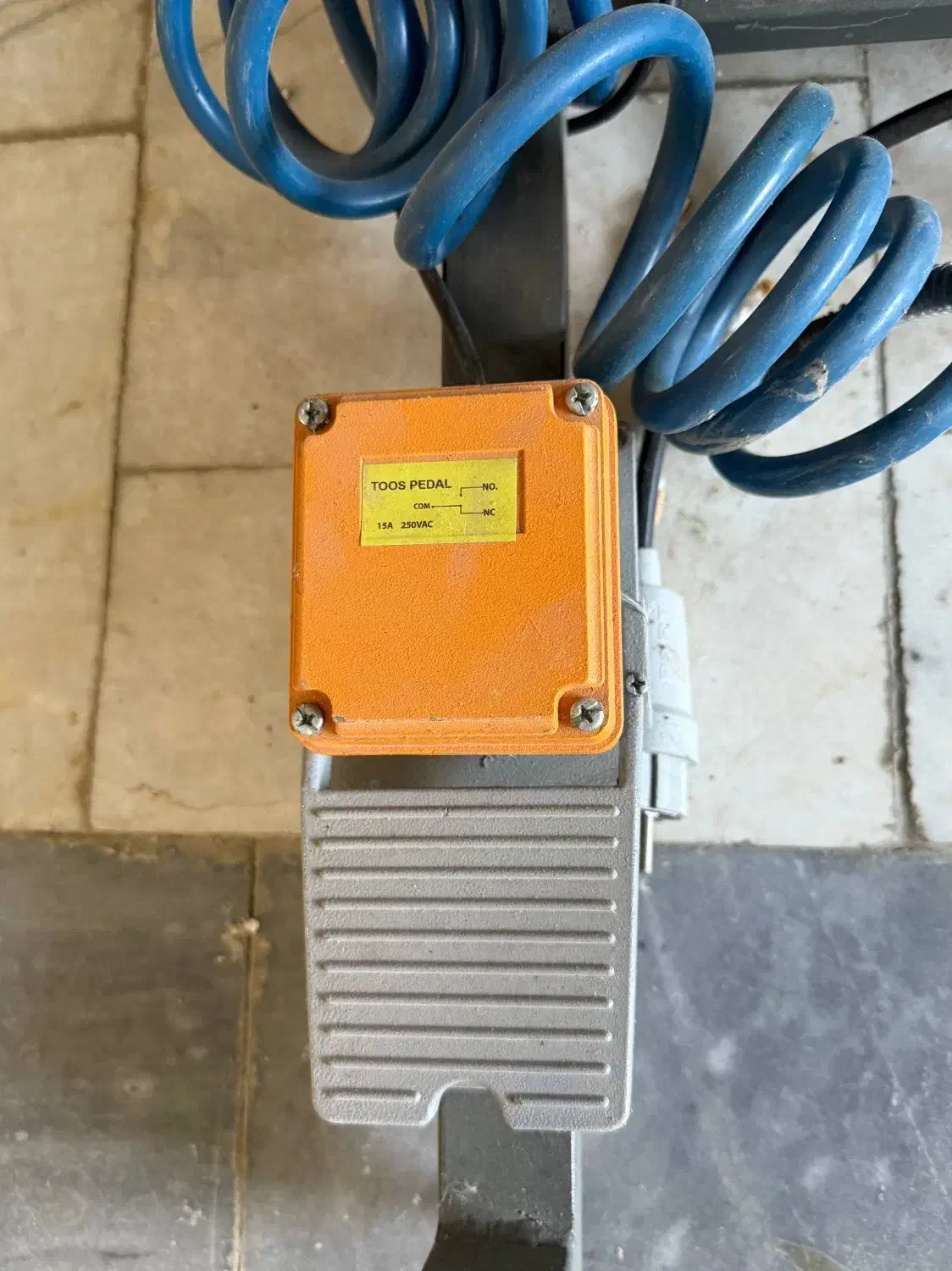 دستگاه تولیدی دستمال کاغذی|ماشین‌آلات صنعتی|بهشهر, |دیوار