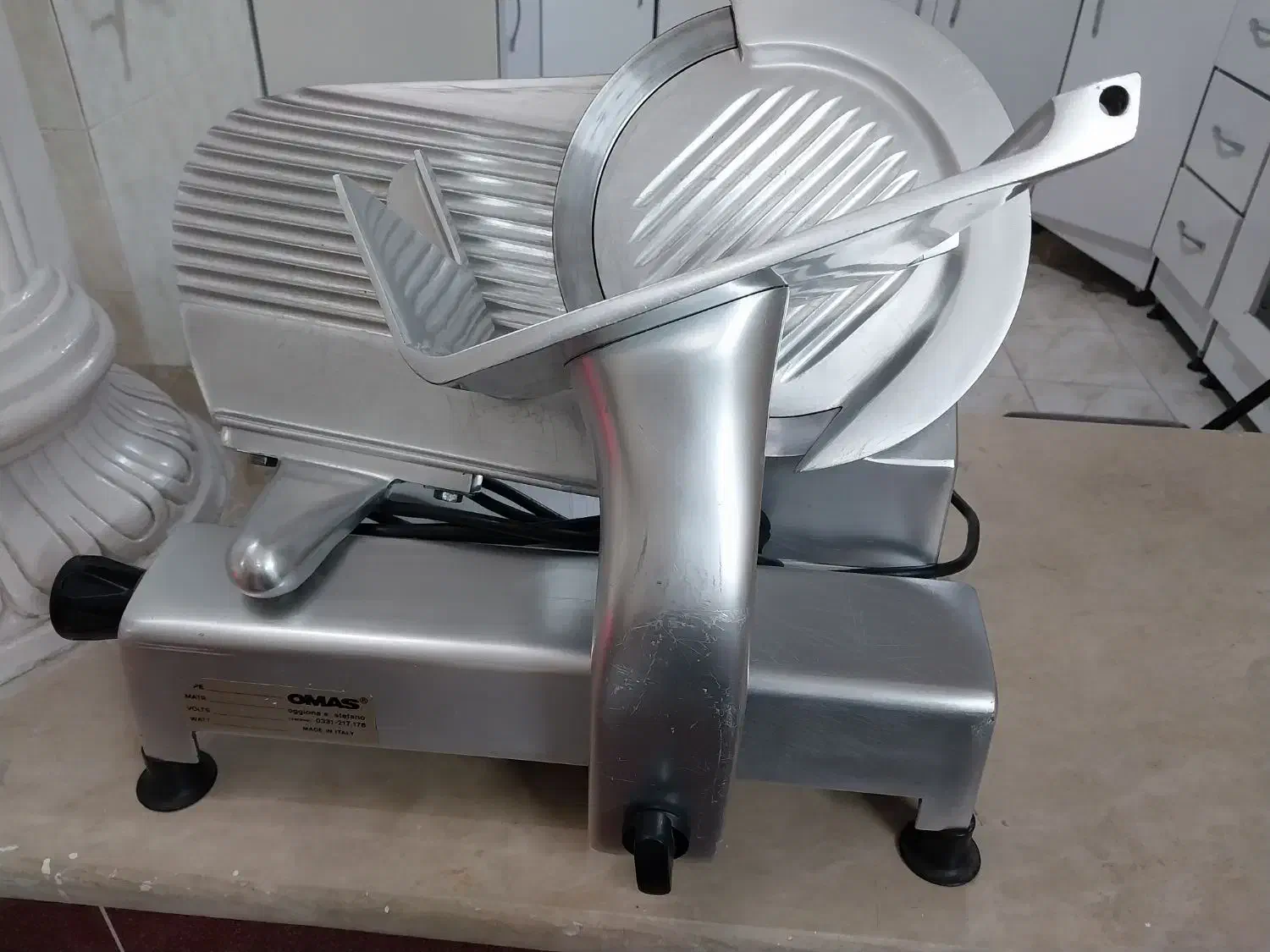 کالباس بر ایتالیایی اصل|فروشگاه و مغازه|لار, |دیوار