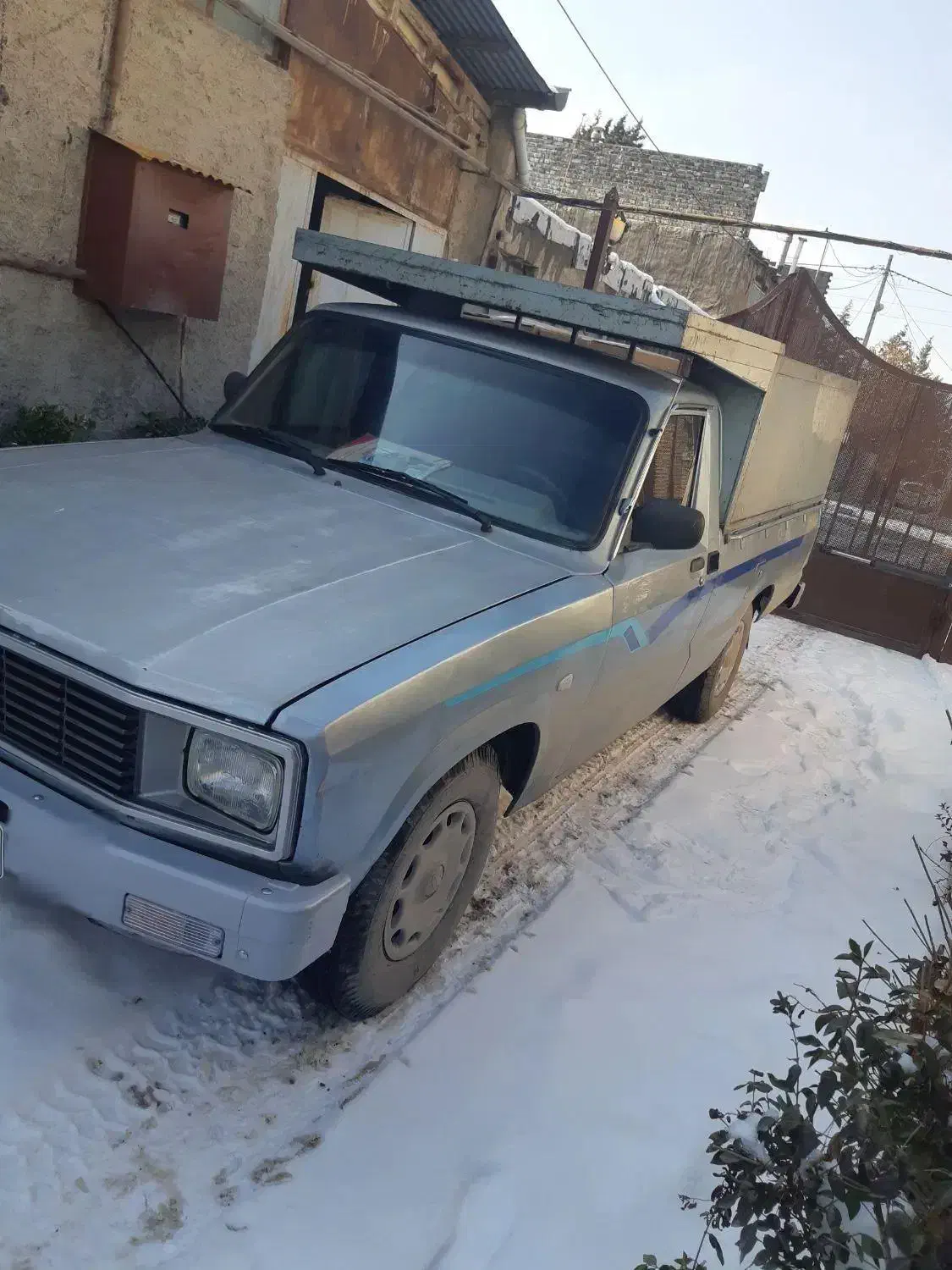 وانت مزدا ۲۰۰۰|خودرو سواری و وانت|پردیس, فاز ۲|دیوار