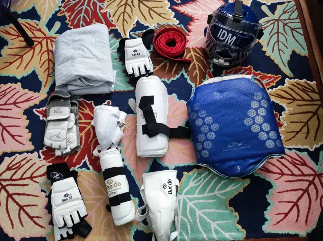 وسایل تکواندو|تجهیزات ورزشی|سنندج, |دیوار