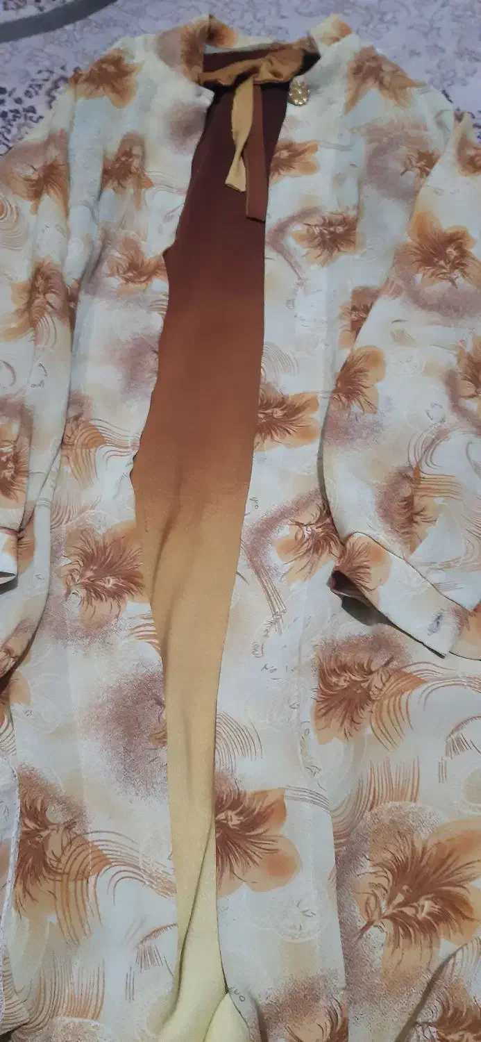 تعدادی مانتو|لباس|قم, زند آباد|دیوار