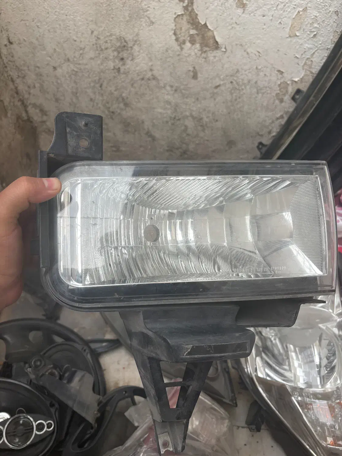 چراغ و پرژکتور جلوپنجره لندکروز ۲۰۱۰|قطعات یدکی و لوازم جانبی|کرج, فاز ۲ مهرشهر|دیوار