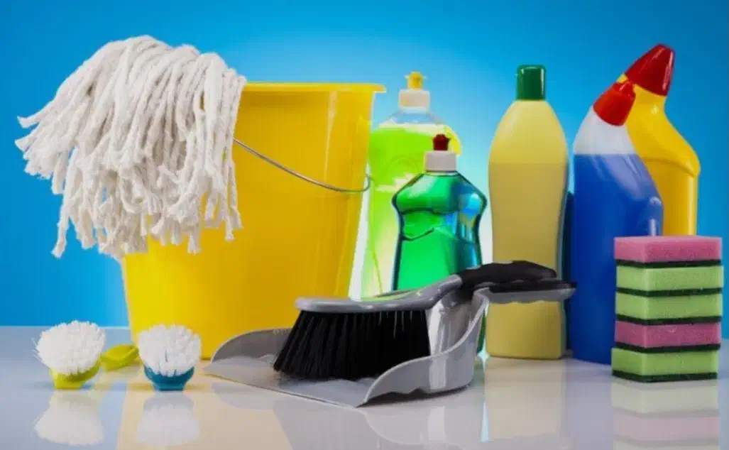 نظافت مجتمع های مسکونی و اداری|خدمات نظافت|شاهینشهر, عطار|دیوار