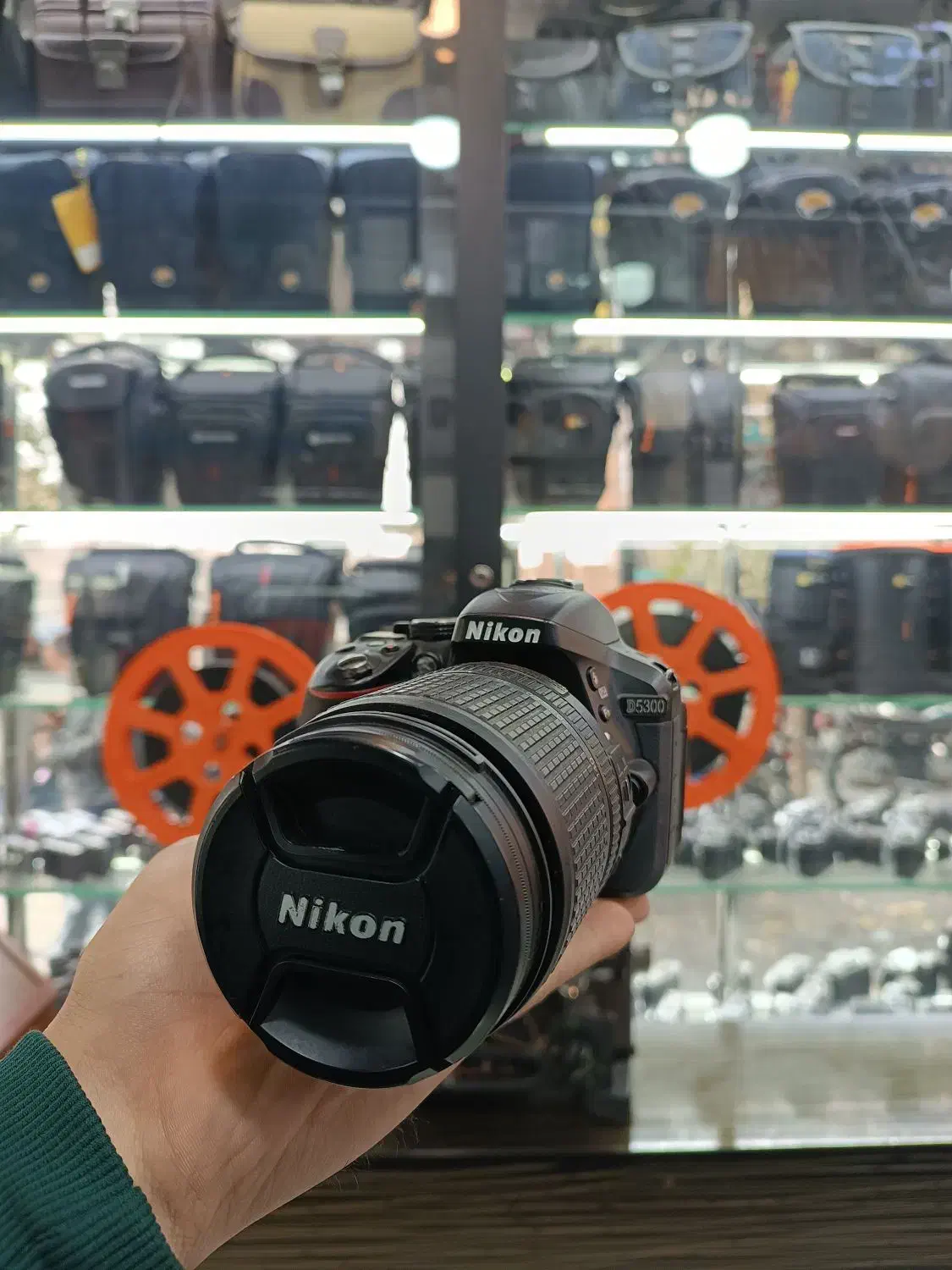 مشابه نو Nikon 5300 +18-140|دوربین عکاسی و فیلم‌برداری|تهران, پامنار|دیوار