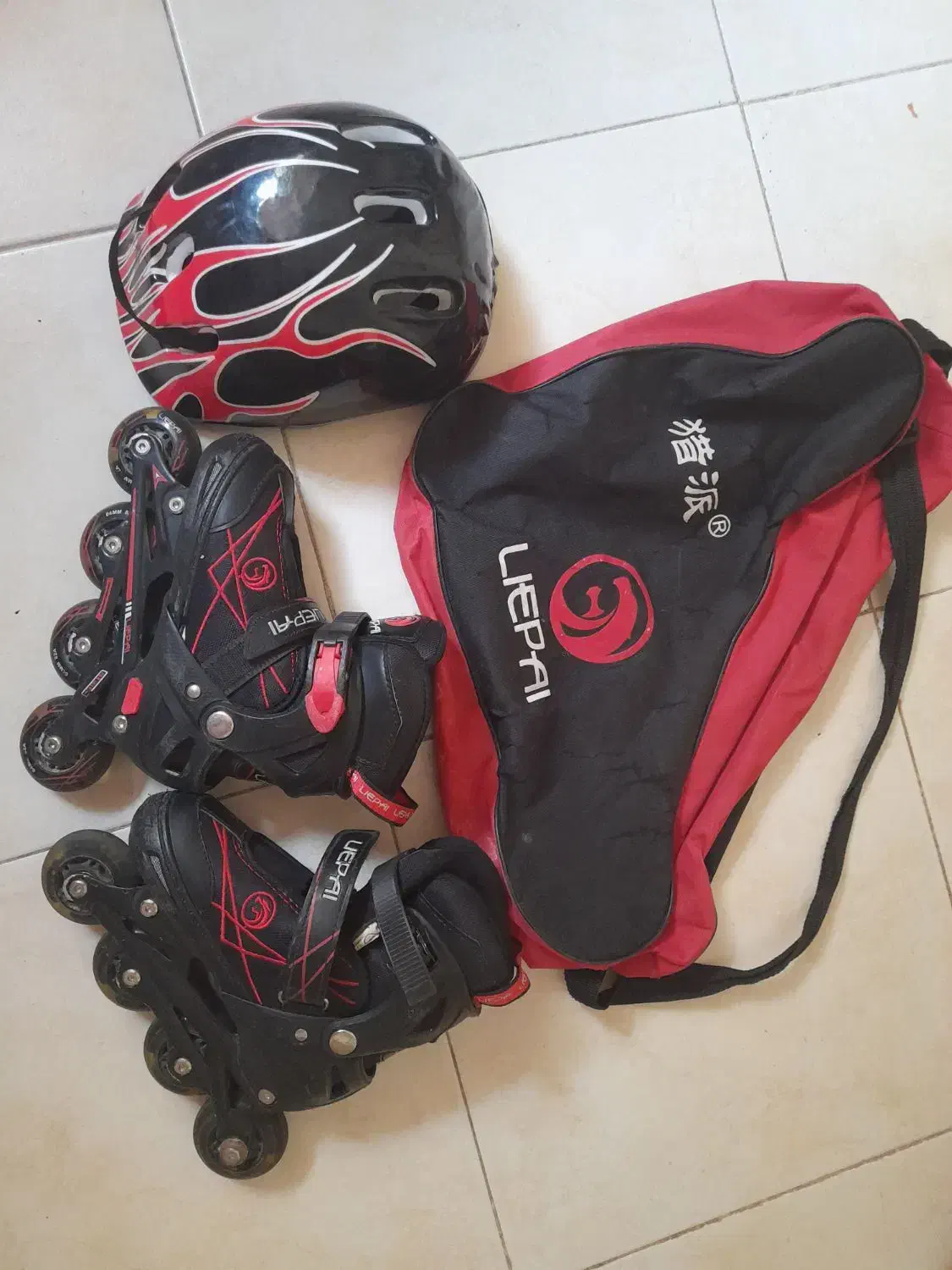 اسکیت بچگانه|دوچرخه، اسکیت، اسکوتر|مشهد, هفت تیر (حافظ)|دیوار