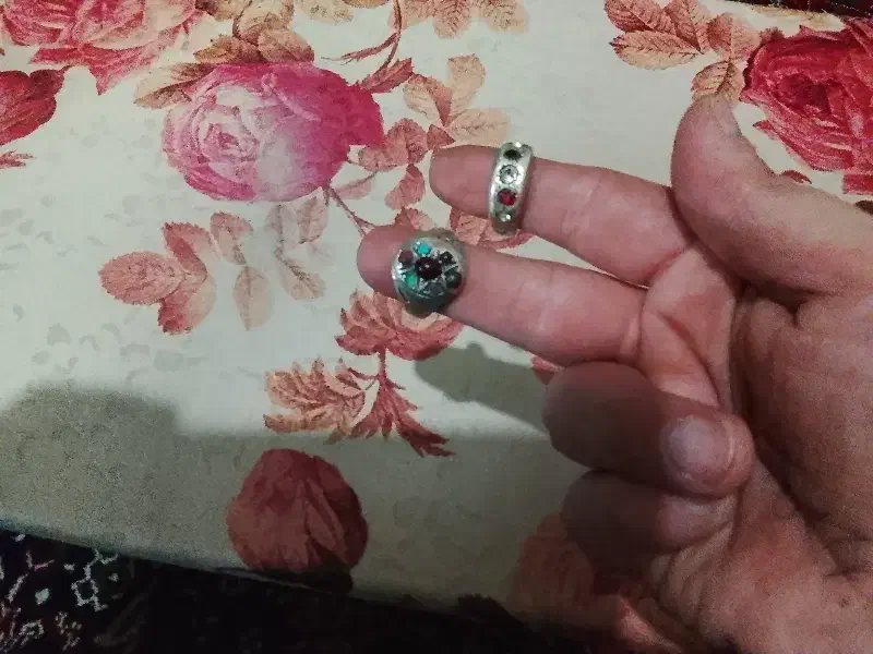 انگشتر|کلکسیون اشیاء عتیقه|تهران, مقدم|دیوار