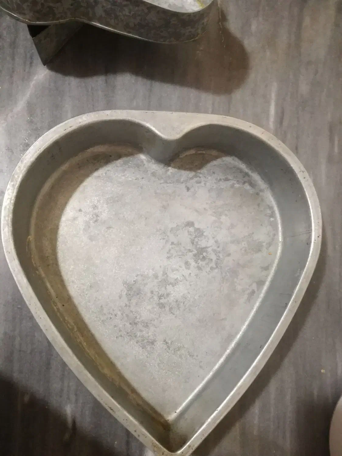 قالب کیک|ظروف پختوپز|مسجد سلیمان, |دیوار