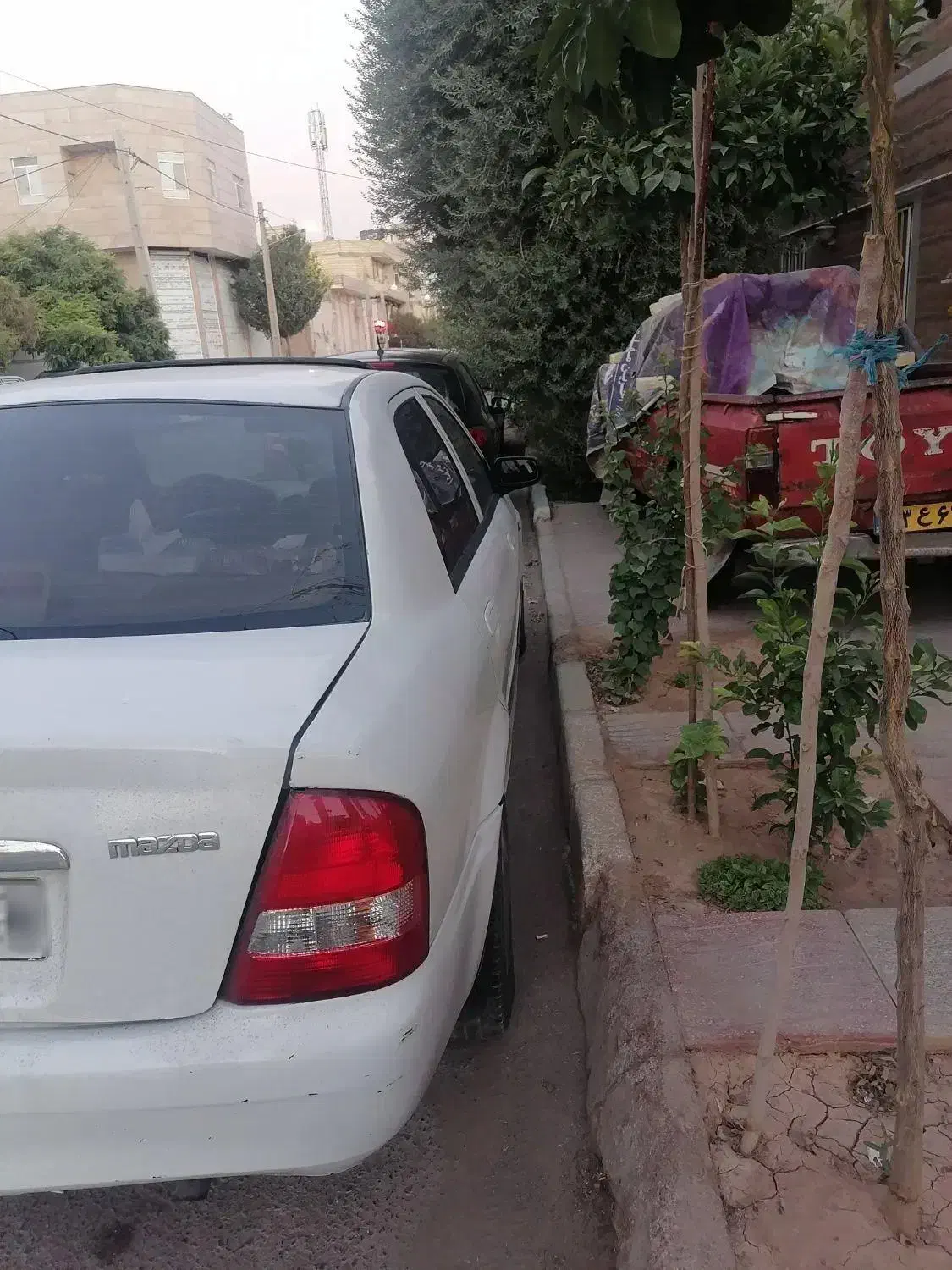 مزدا323اتومات تیپ5 ژاپنی|خودرو سواری و وانت|یزد, |دیوار