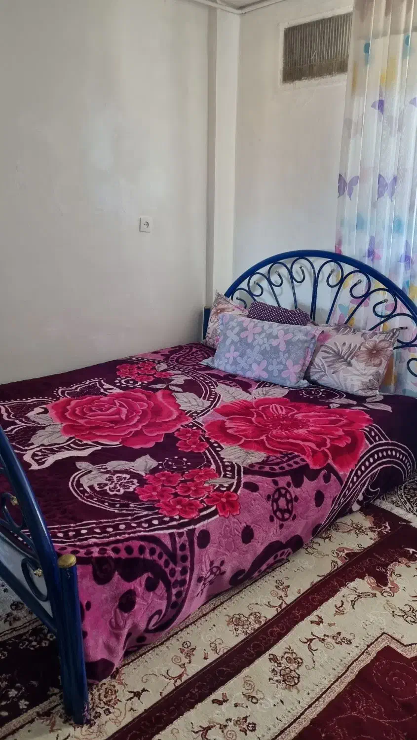 تخت فلزی|تخت و سرویس خواب|تهران, قصر فیروزه ۲|دیوار