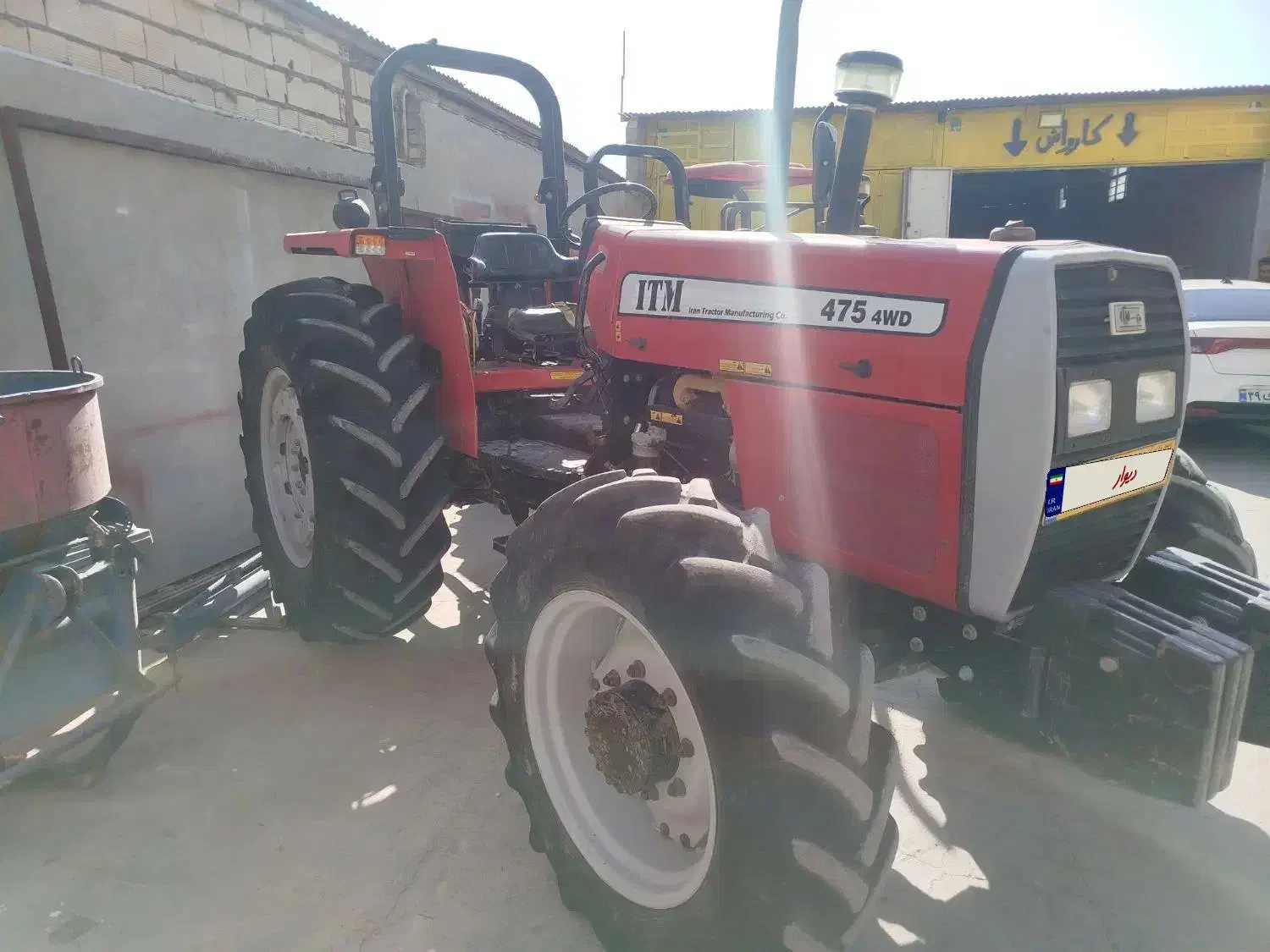 تراکتور ۴۷۵مدل۴۰۰|خودرو سنگین|بیضا, |دیوار