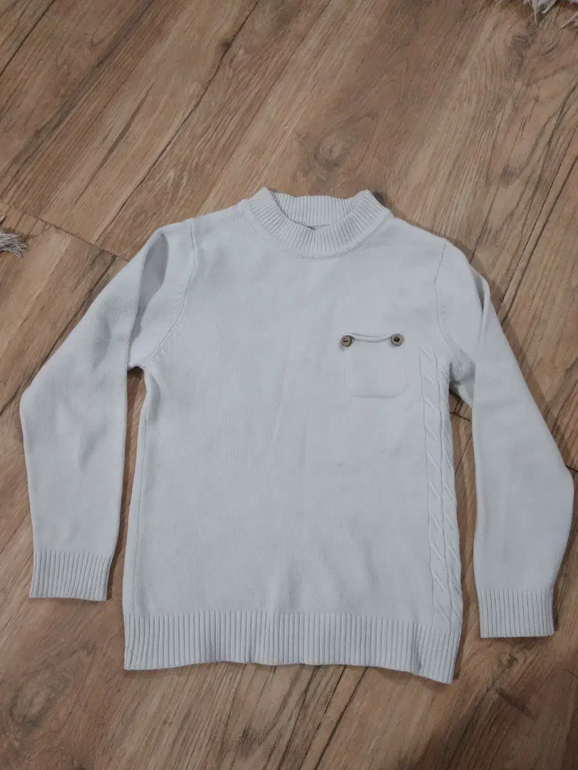 لباس های بچه|کفش و لباس بچه|رشت, کوی غلام نیا|دیوار