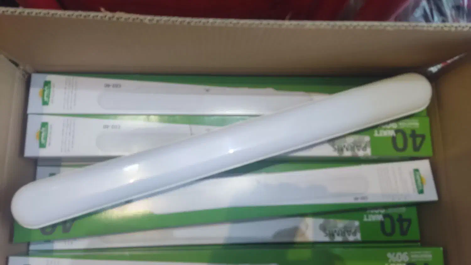 براکت مهتابی لامپ پارمیس ۴۰ وات با گارانتی|لامپ و چراغ|مشهد, دانشجو|دیوار