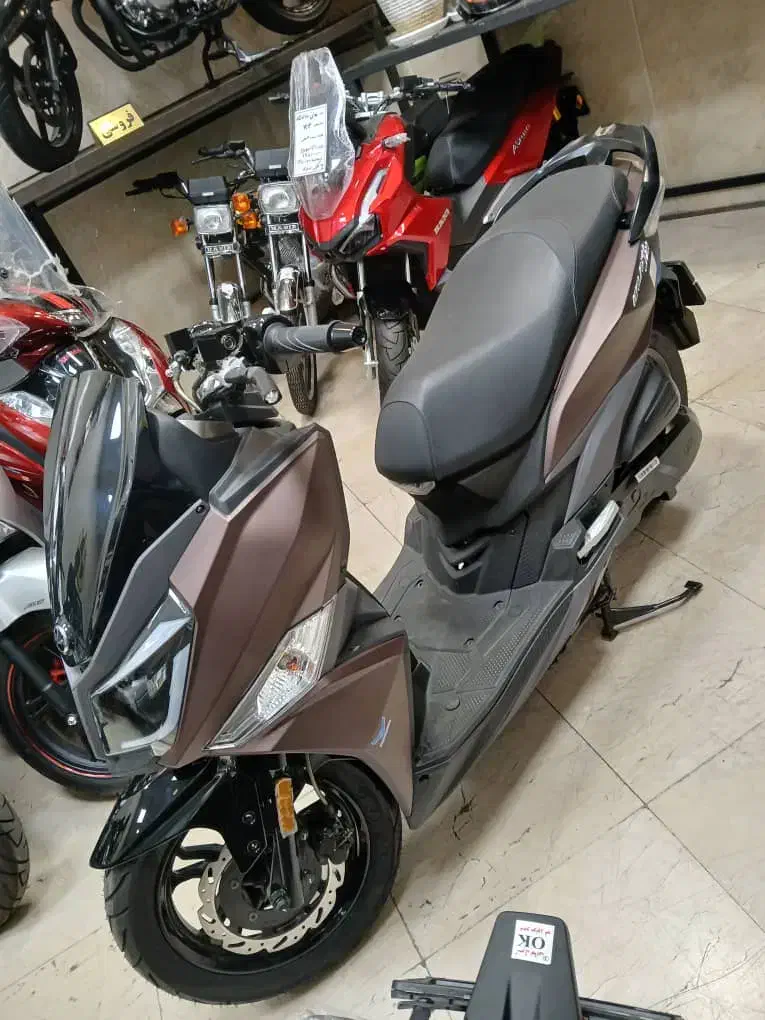 j200 شرکتی خشک|موتورسیکلت|تهران, امامت|دیوار