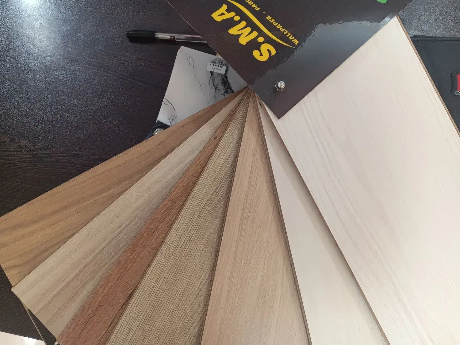 فروش کفپوش و پارکت با جنس عاالی و قیمت مناسب|مصالح و تجهیزات ساختمان|همدان, |دیوار