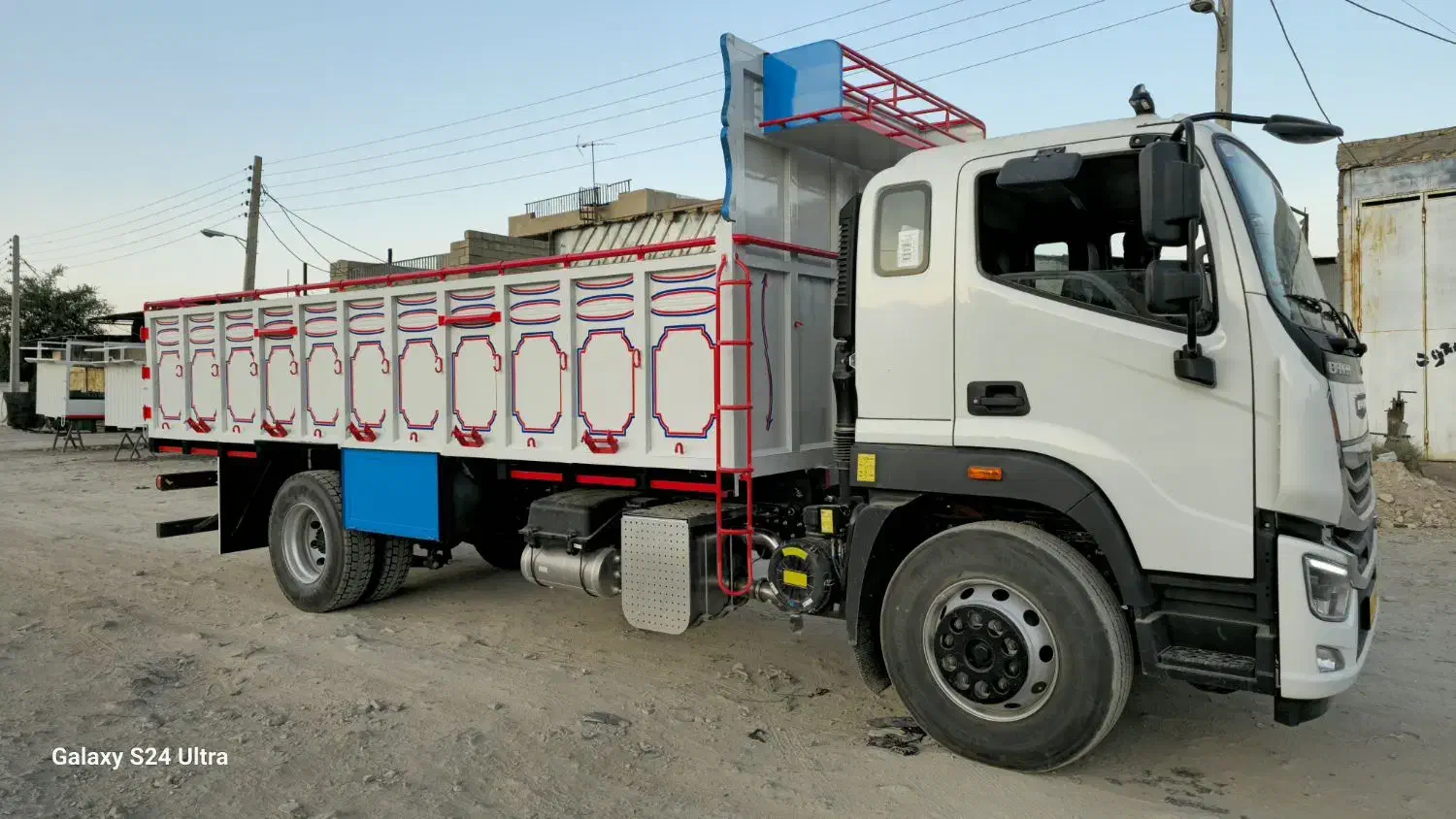 اتاق سازی و تانکر سازی برادران خواجه ای(دوان فن)|خدمات پیشه و مهارت|کازرون, |دیوار