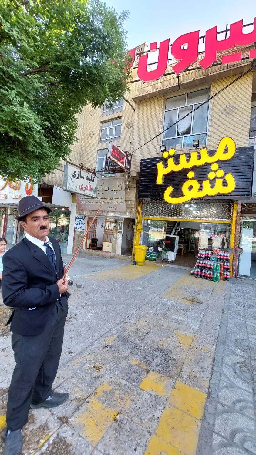 استخدام سر اشپز درجه یک|استخدام خدمات فروشگاه و رستوران|یاسوج, |دیوار