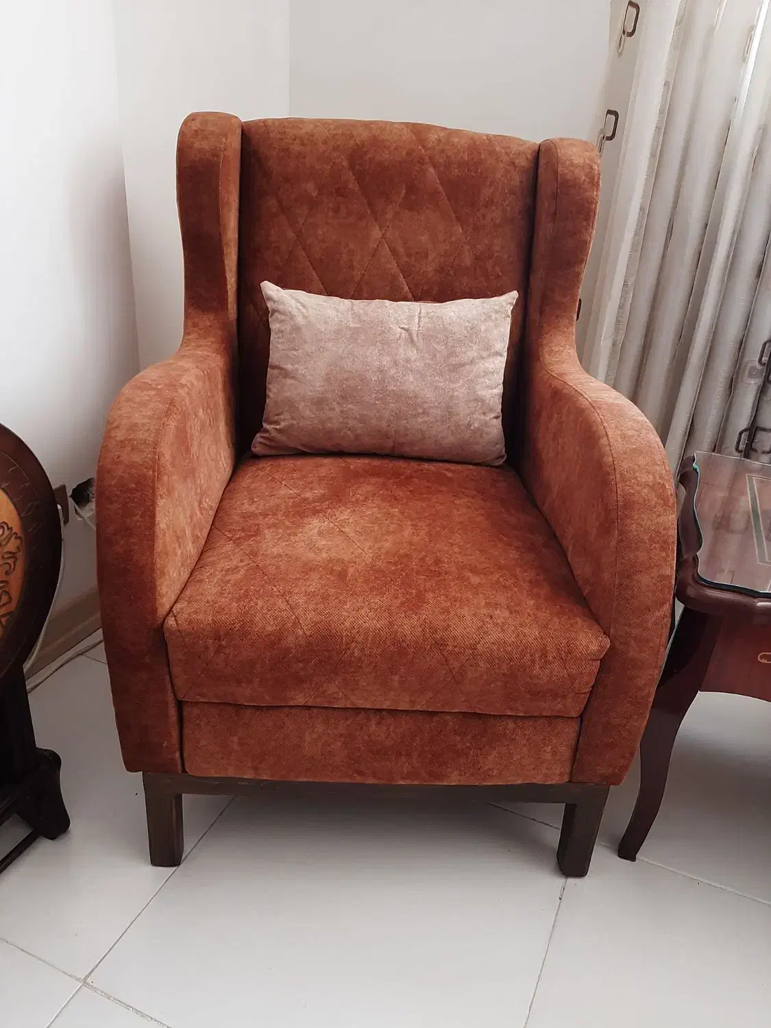 مبل ۷ هفت نفره|مبلمان خانگی و میز عسلی|شیراز, شهرک گلستان شمالی|دیوار