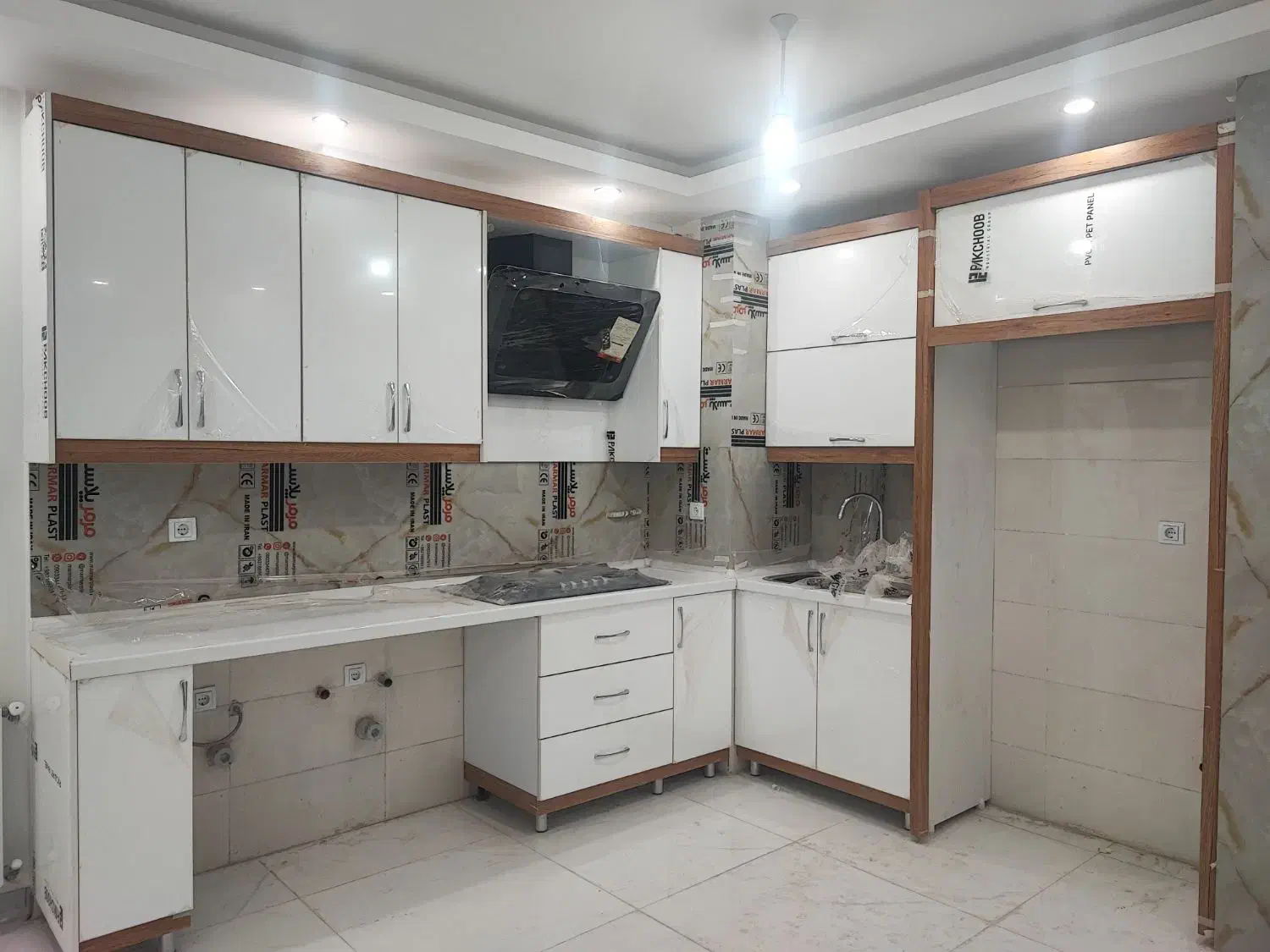 95 متر 3 خواب - هشت بهشت - فول امکانات صفر|فروش آپارتمان|شاهینشهر, شهرک هشت بهشت|دیوار