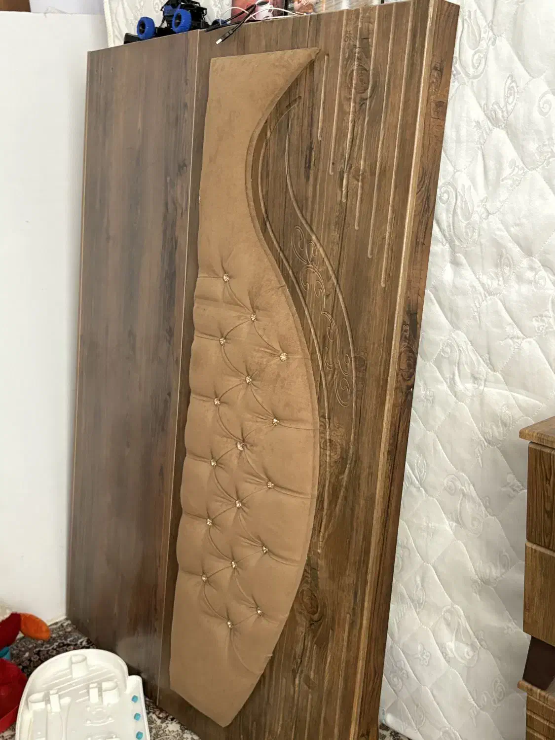 سرویس تخت خواب|تخت و سرویس خواب|بم, |دیوار