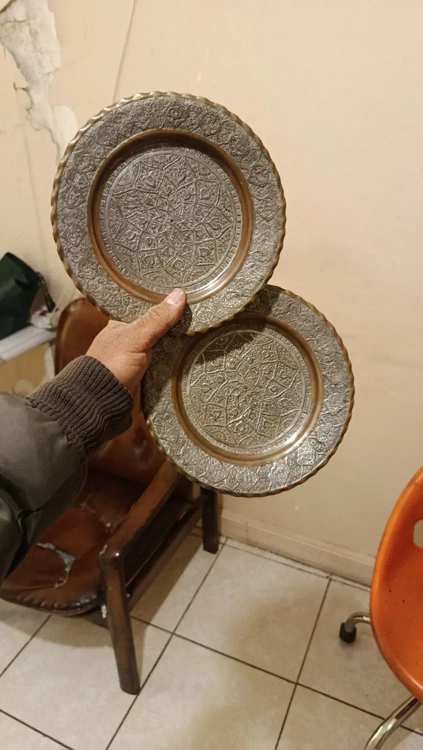 سینی عتیقه مسی ورشو|کلکسیون اشیاء عتیقه|تهران, فردوسی|دیوار